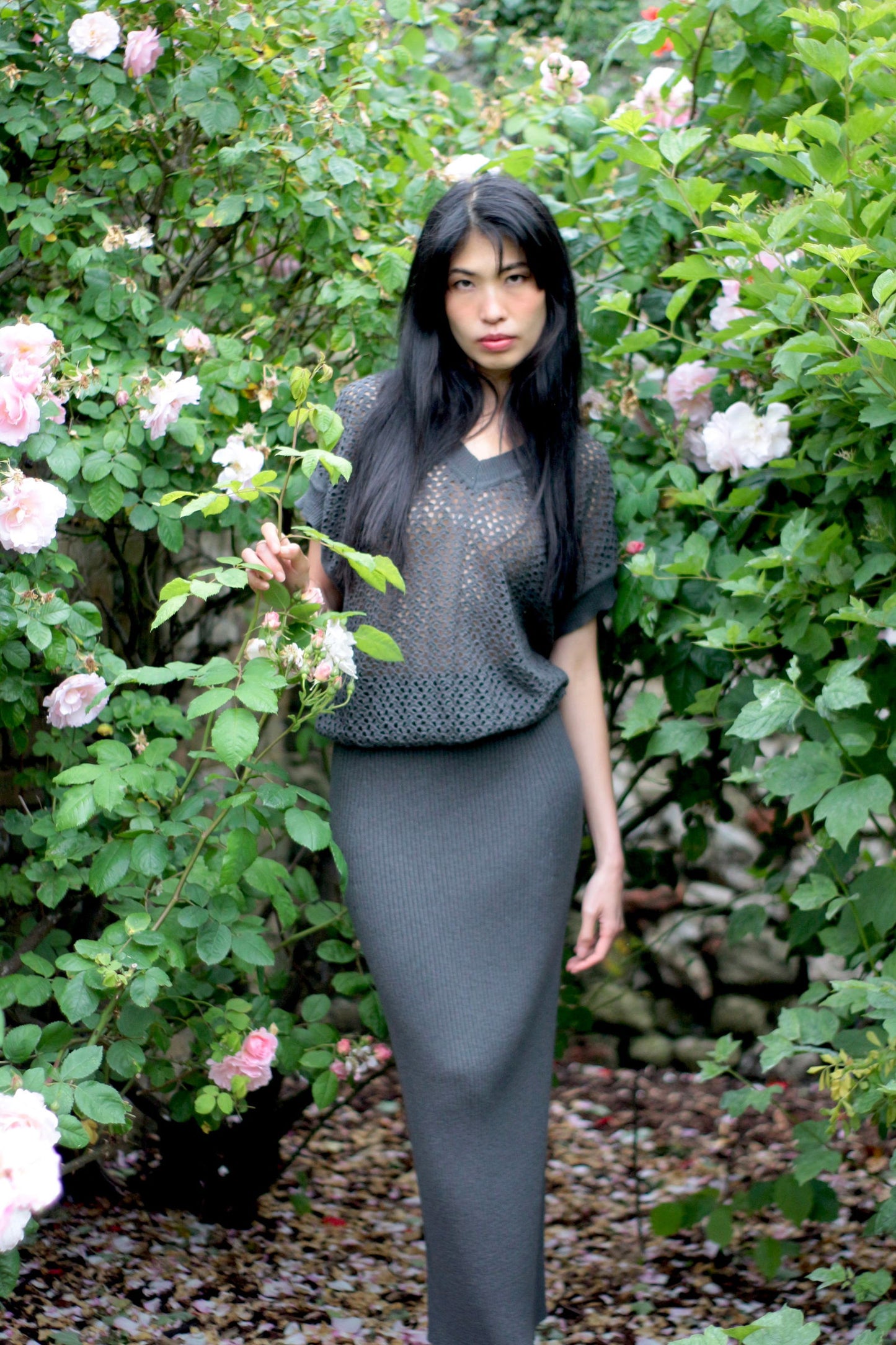 Short Sleeves V-Neck Women’s Lightweight Cotton Blend Relaxed Fit Open Stitch Knitted Grey Summer Top - AALKAMI.London