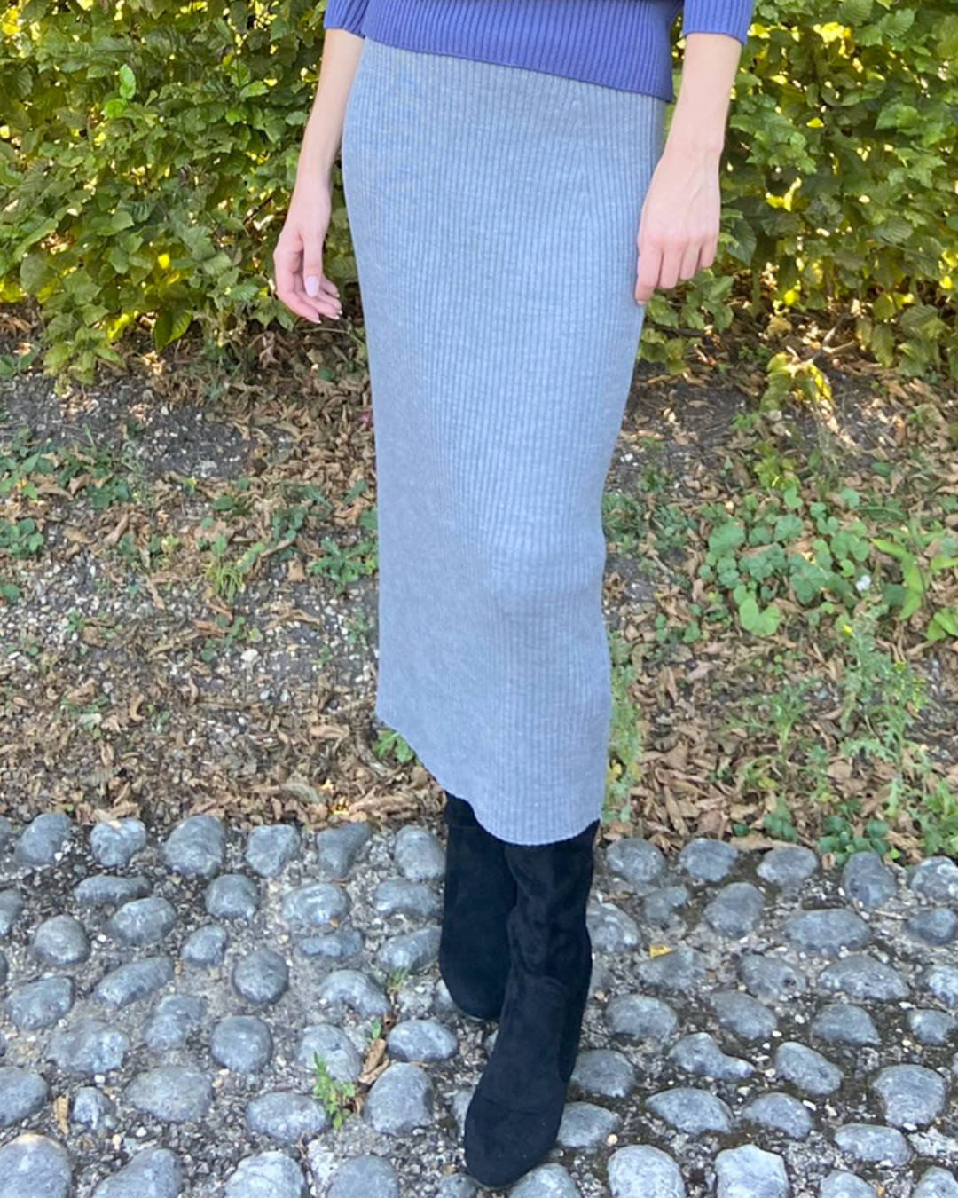 Wool Blend Long Ribbed Knitted Grey Pencil Skirt - AALKAMI.London