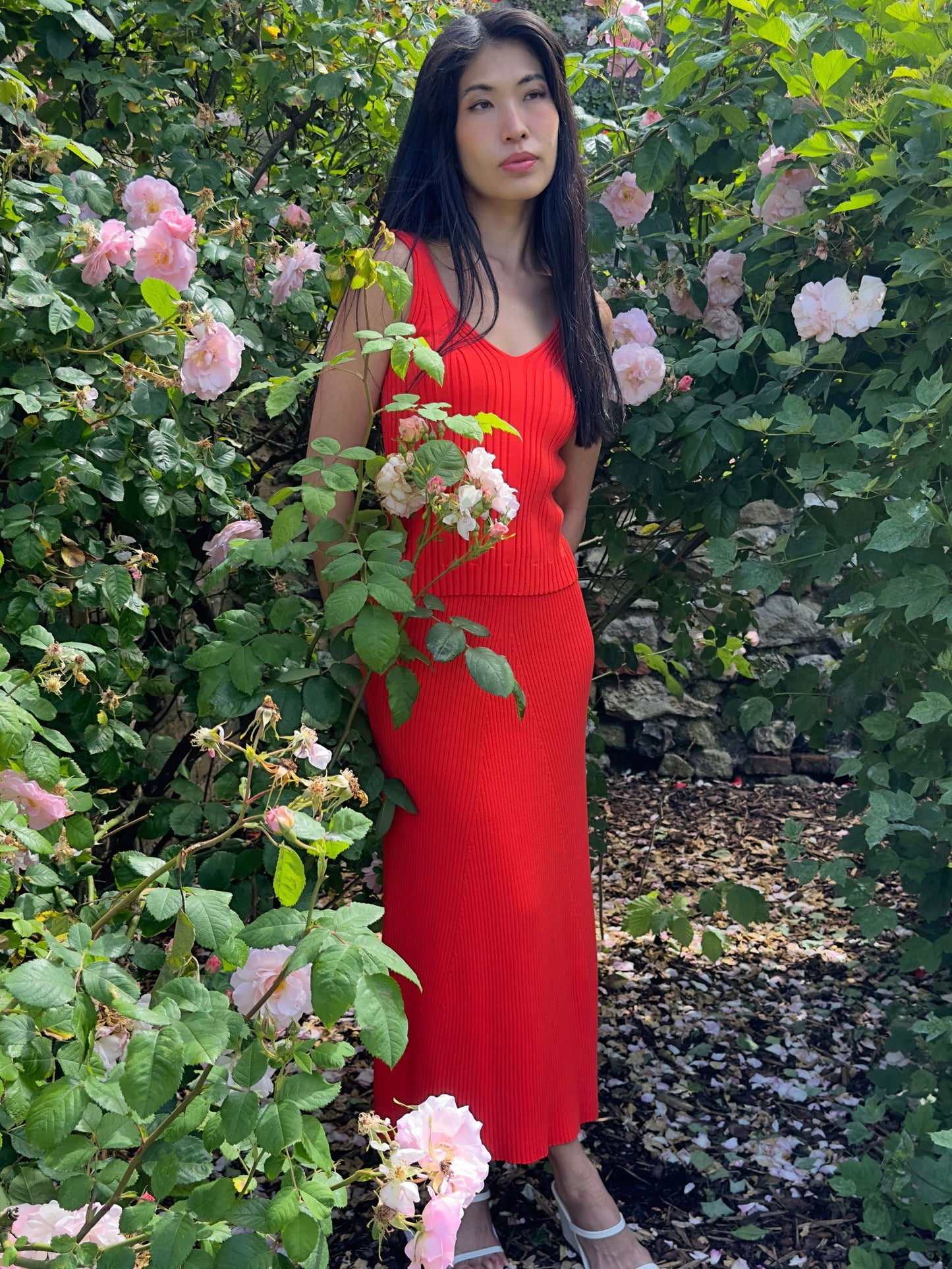 Holiday Slim Silhouette V-Neckline Sleeveless Red Ribbed Knitted Summer Top - AALKAMI.London