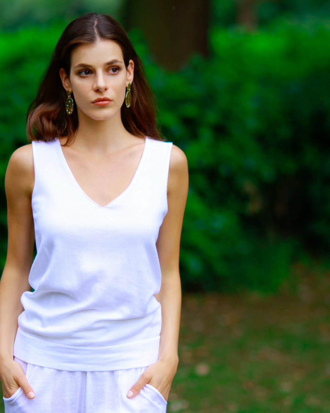 V-Neck Sleeveless Breathable Cotton Summer White Top - AALKAMI.London 