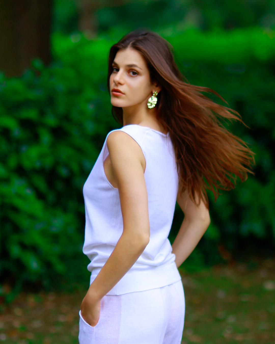 Lightweight Relaxed Fit White Cotton Sleeveless Summer Top - AALKAMI.London 