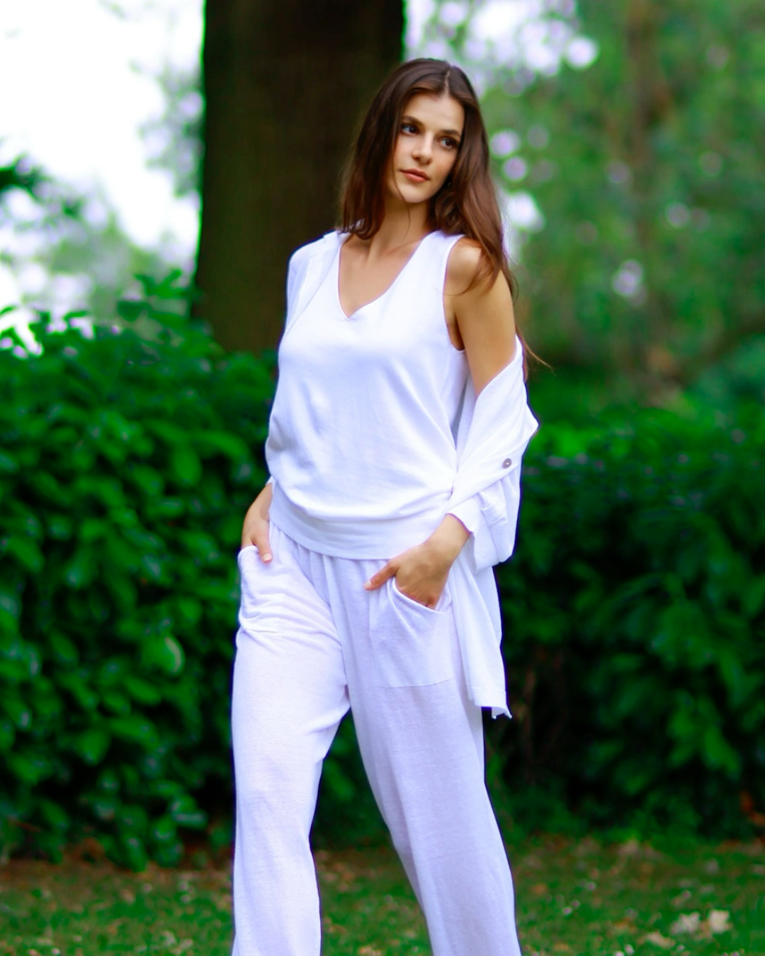 Relaxed Fit Breathable Cotton Sleeveless V-Neck Summer Top - AALKAMI.London 