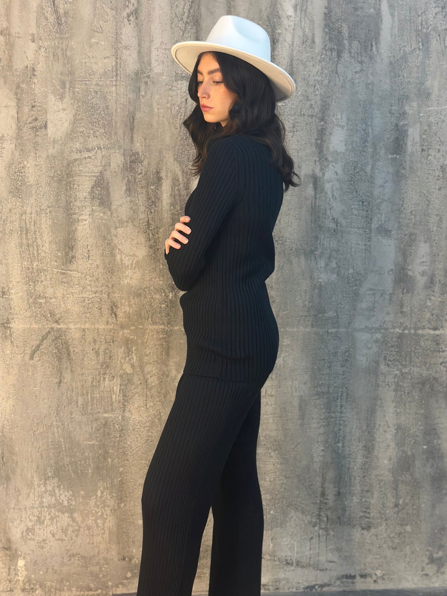 Merino Wool Ribbed Top - AALKAMI.London