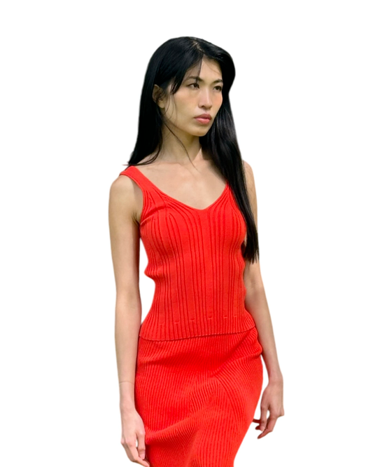 Lightweight Fitted Silhouette V-Neck Knitted Red Sleeveless Ribbed Top - AALKAMI.London